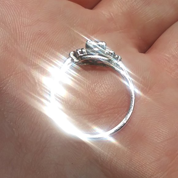 Diamond Ring with 14k White Gold, Certification Included - Picture 6 of 15